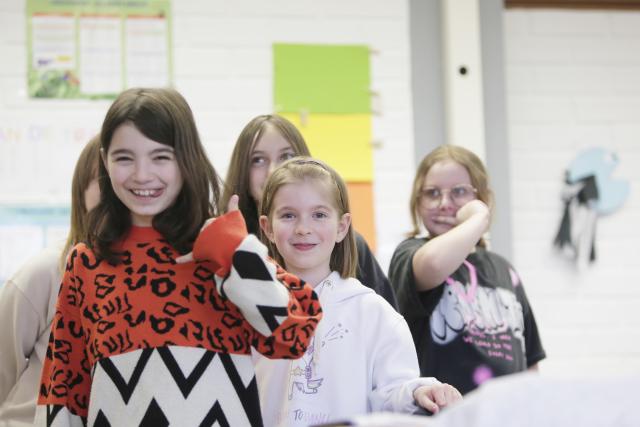 des enfants qui sourient 