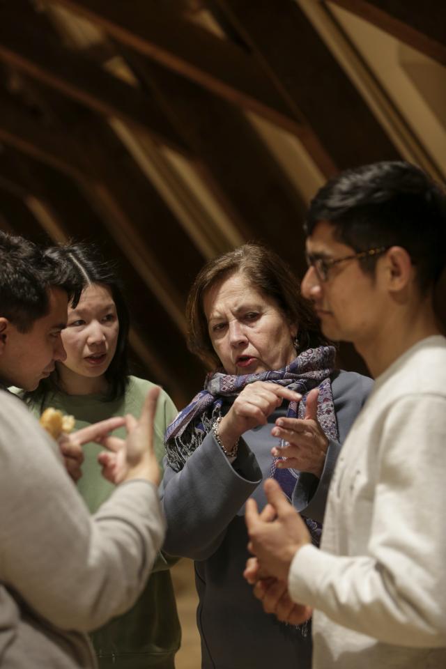 participantes en train de créer leur histoire